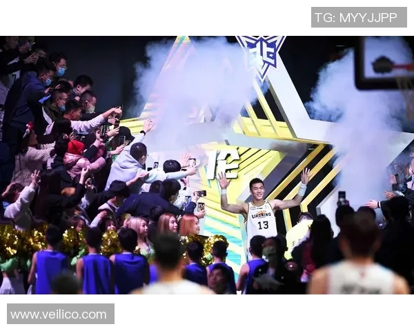 明星女篮球的崛起与挑战：她们如何在竞技场上书写自己的传奇故事